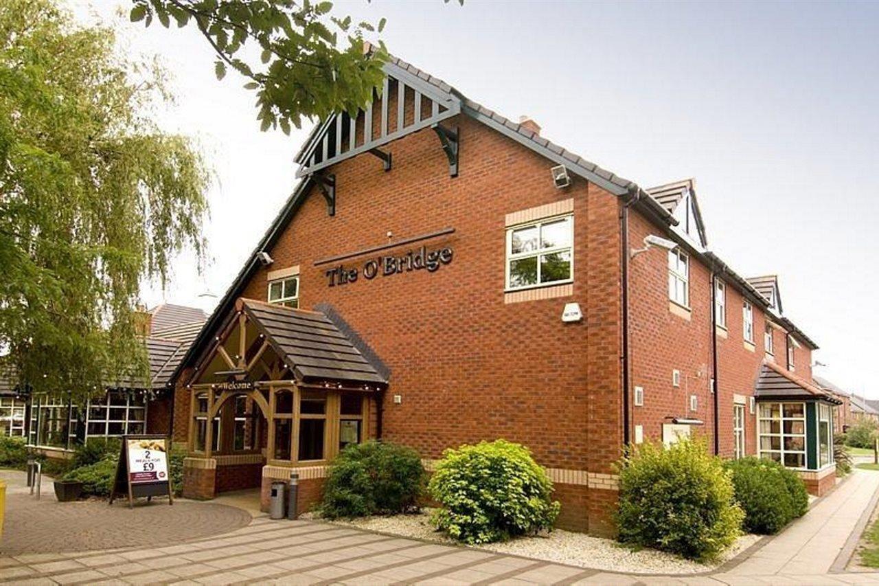 Premier Inn Taunton Central Exteriér fotografie